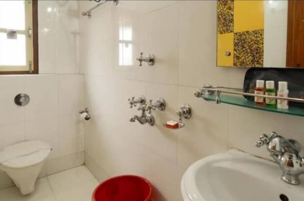 Premium Room, Multiple Beds, Accessible, Non Smoking photo 2