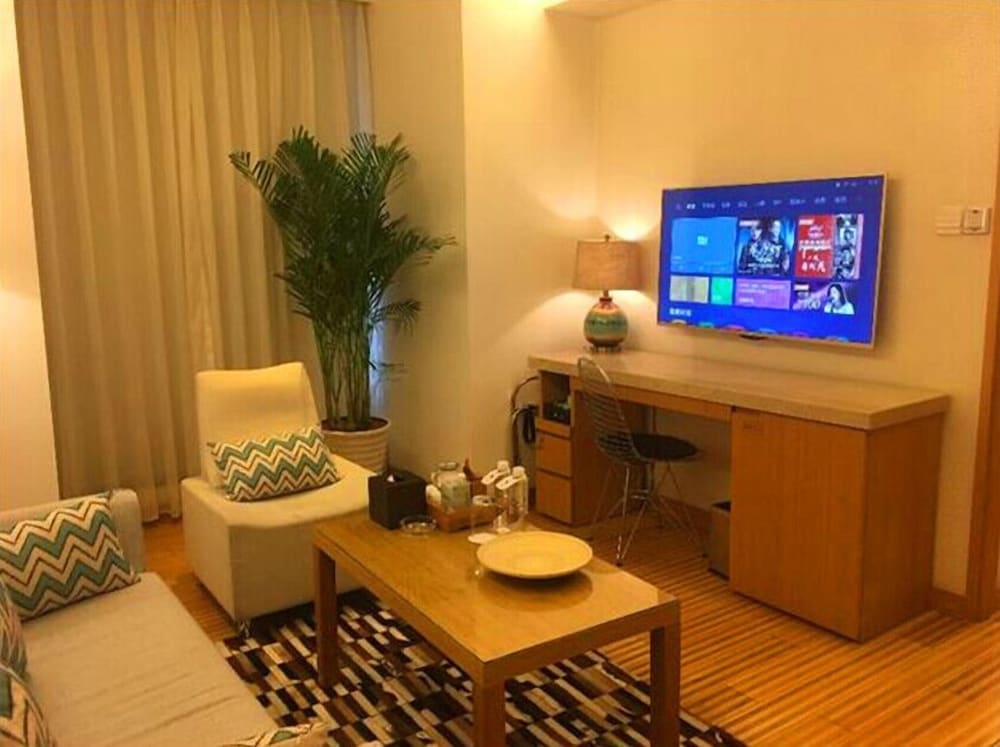 Comfort Suite photo 3