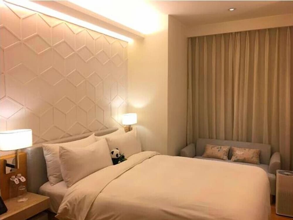 Compact Double Room photo 1