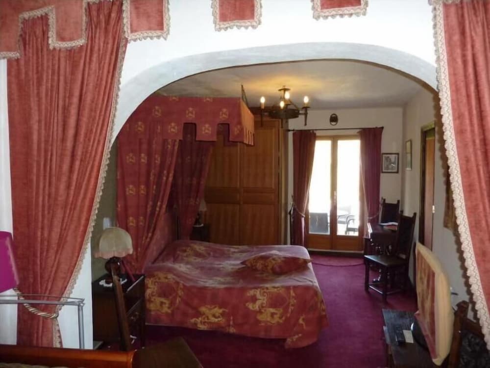 Suite - Photo 2