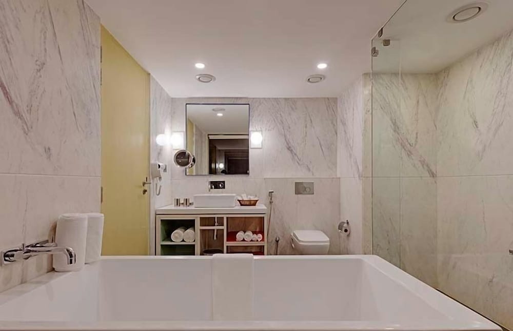 Studio Suite photo 2