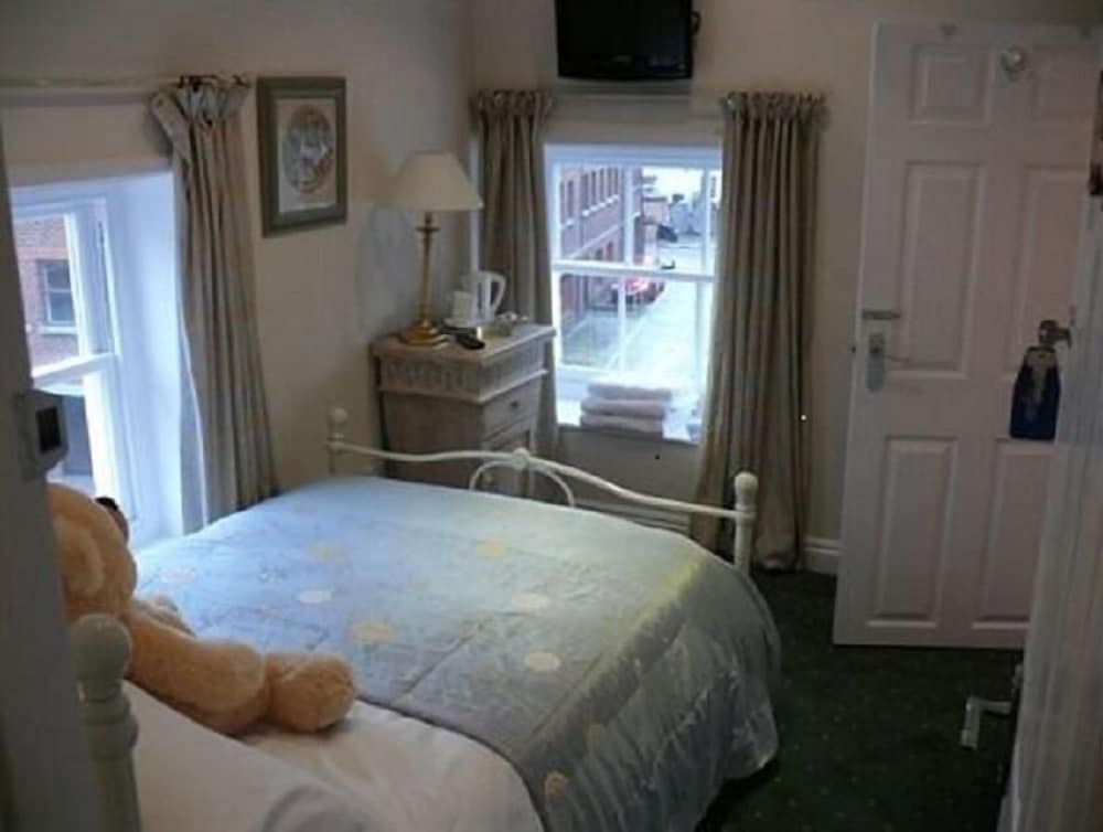 Double Room, Ensuite (Sydenham) - Photo 2
