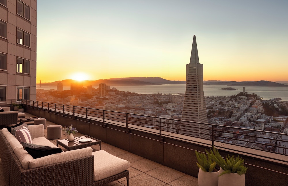 Suite, Terrace (Golden Gate)