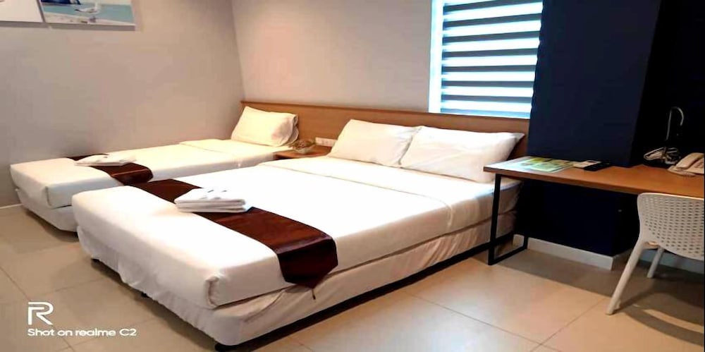 Superior Room, Multiple Beds