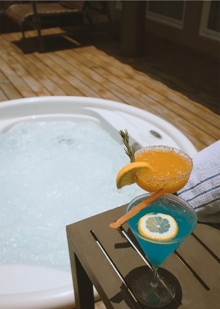 Suite Premium com Varanda e Jacuzzi photo 2
