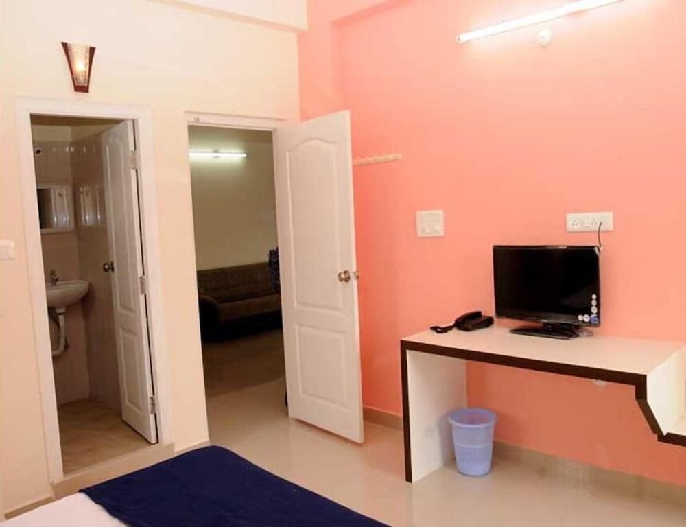 Deluxe Single Room, Balcony