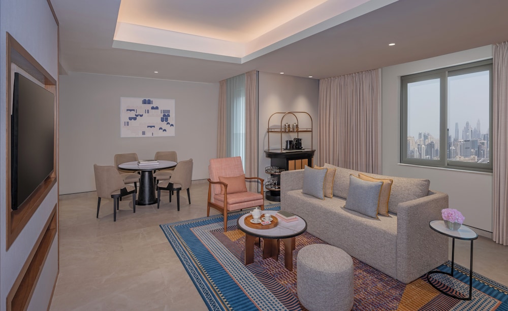 Private Pool Terrace Suite, Newly Renovated, Evening Drinks & Canapes Section, Free Shuttle To Beach - Photo 5