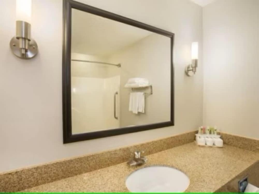 Standard Single Room photo 2