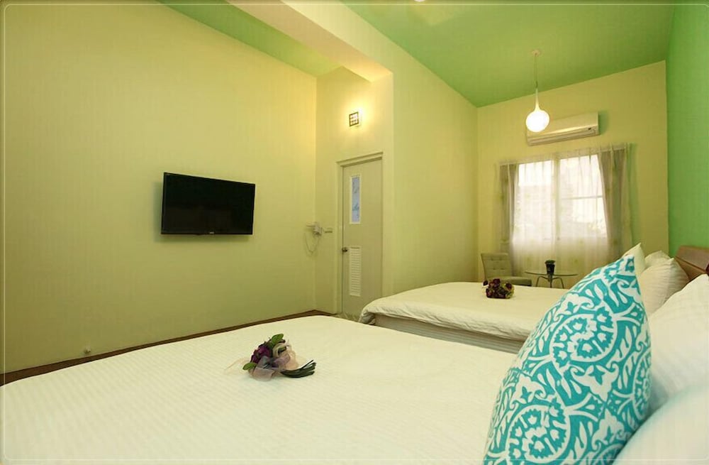 Standard Quadruple Room photo 3