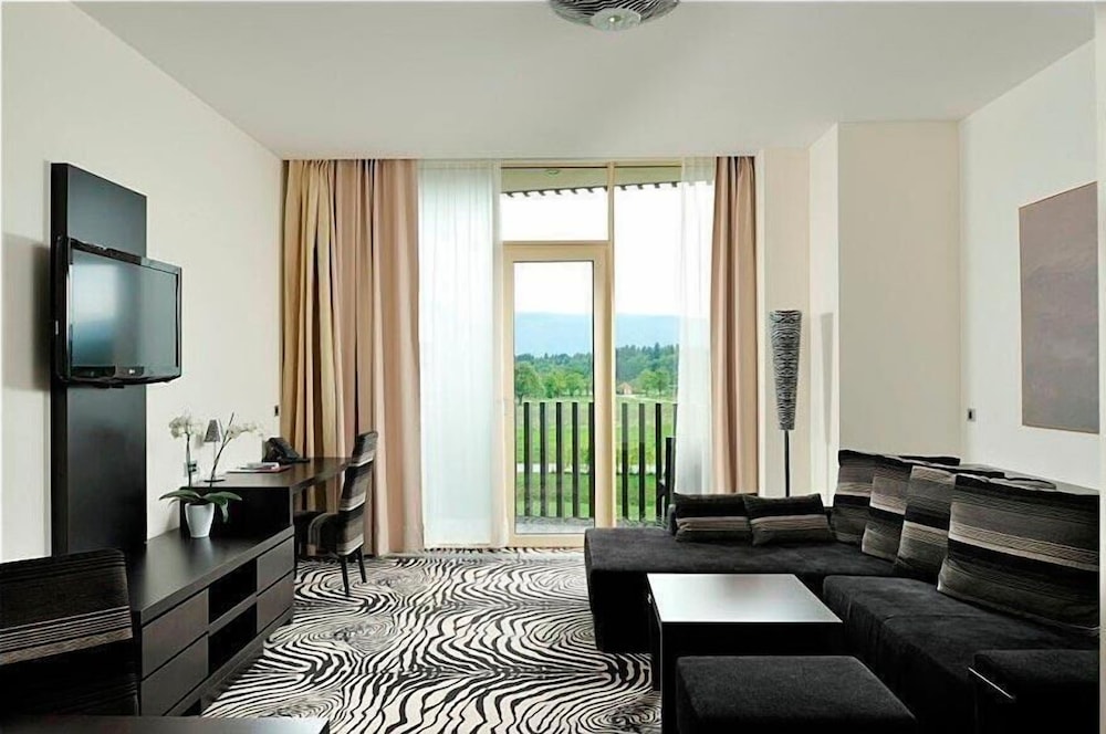 Superior Double Room, Balcony (Hotel) photo 2