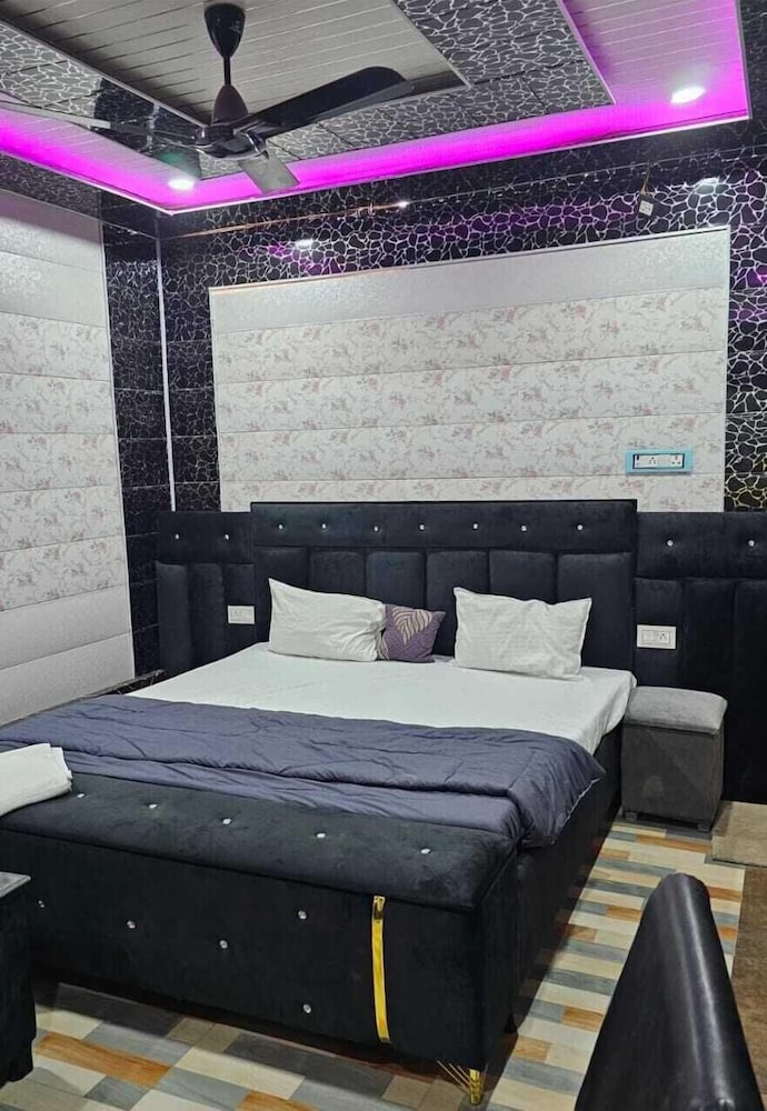 Luxury Room