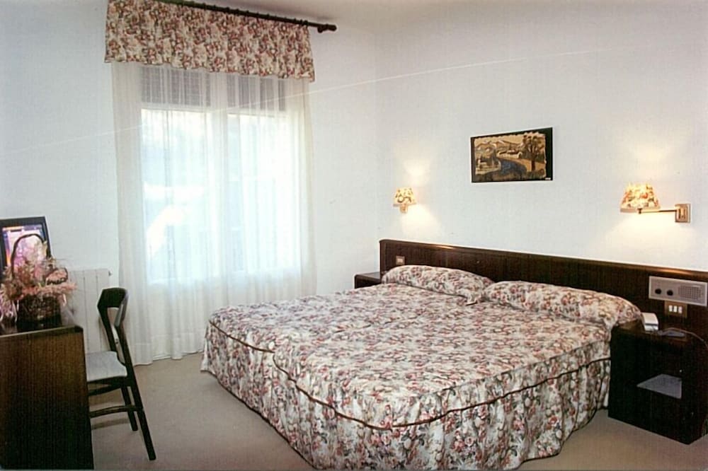 Habitación Doble o con Dos Camas