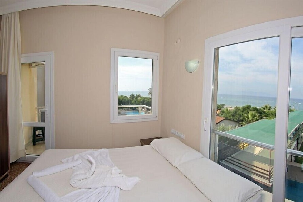 Standard Double Room Single Use