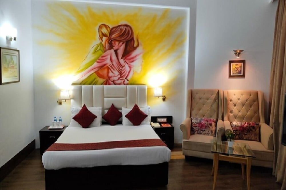 Executive Room photo 2