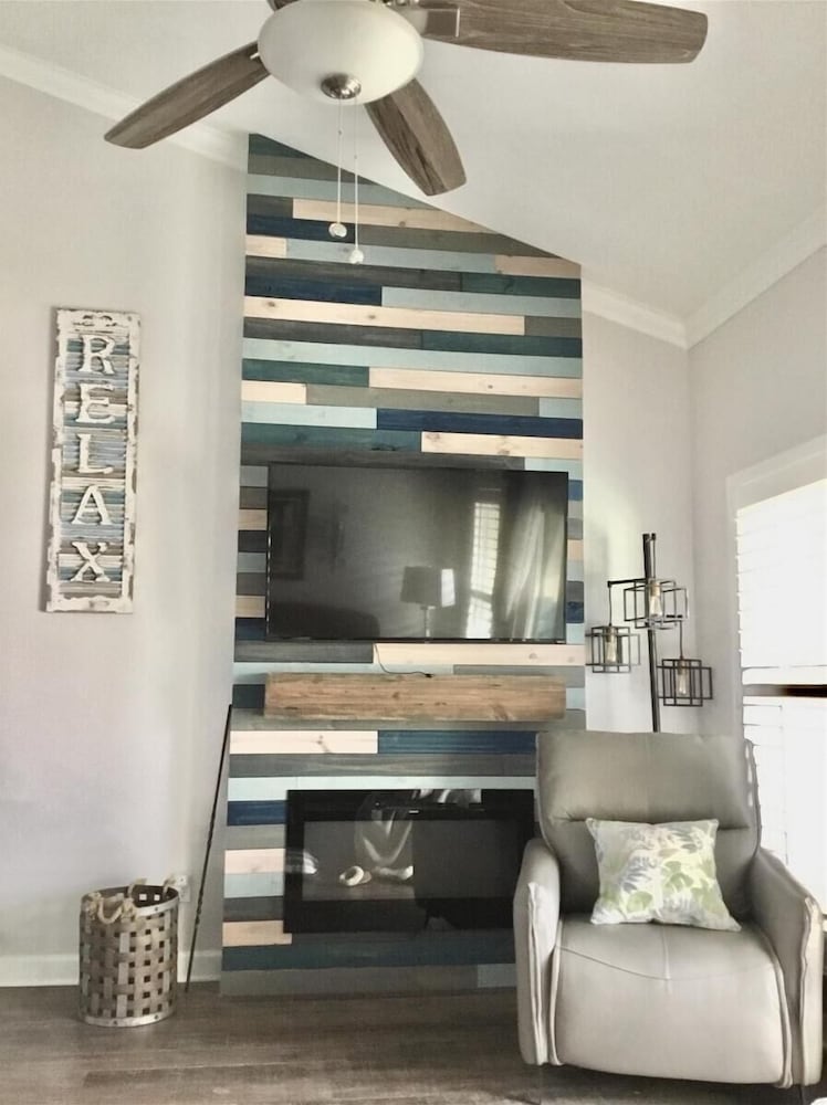 Condo, Multiple Beds (Southern Charm on the Gulf)