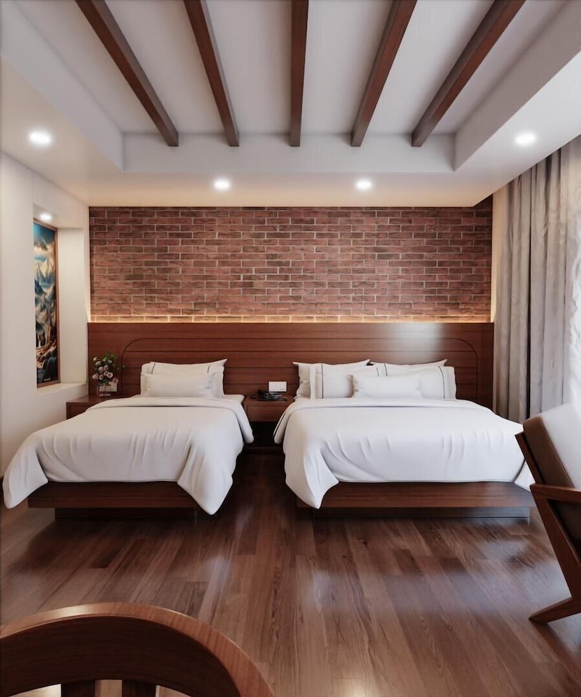 Deluxe Triple Room photo 2