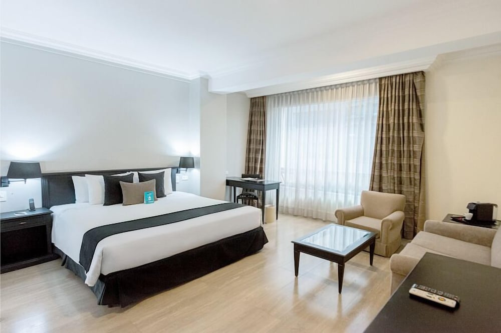Superior Room, 1 Queen Bed - Photo 4