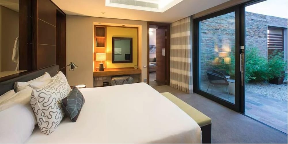 Luxury Villa, 2 Bedrooms photo 1