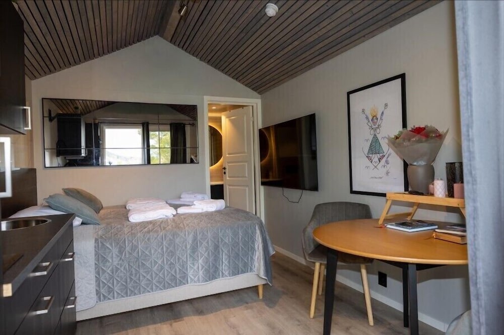 Luxury Apartment, Sea View