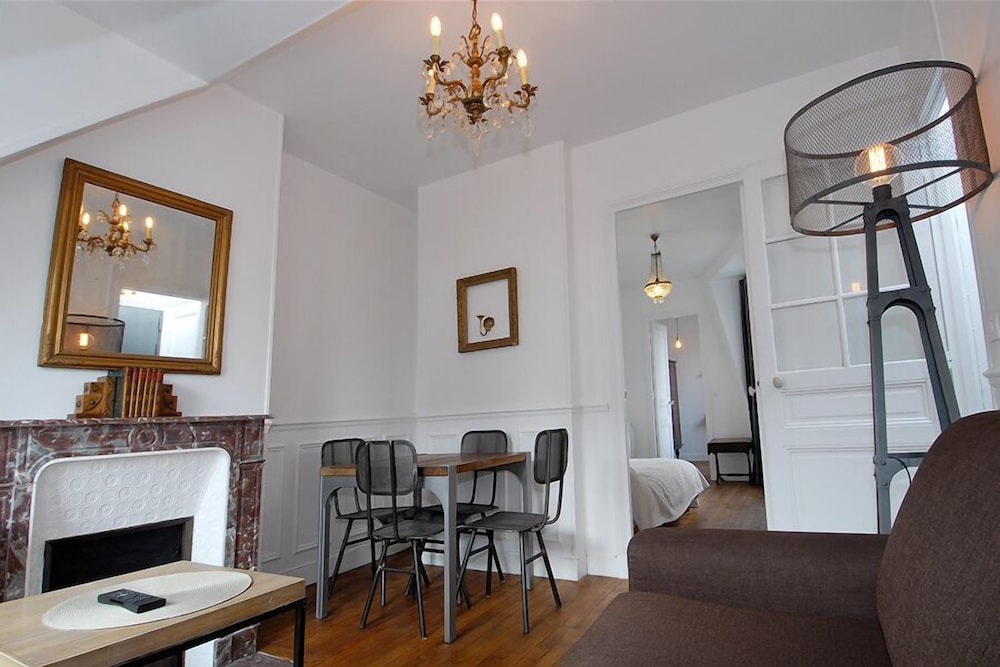 City Apartment photo 1