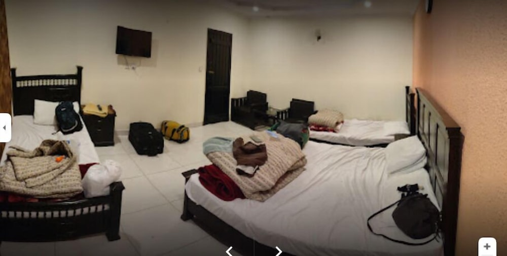 Standard Triple Room - Photo 4