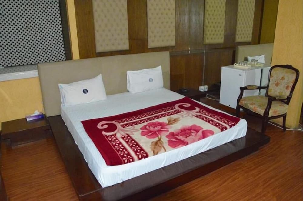 Standard Double or Twin Room photo 1