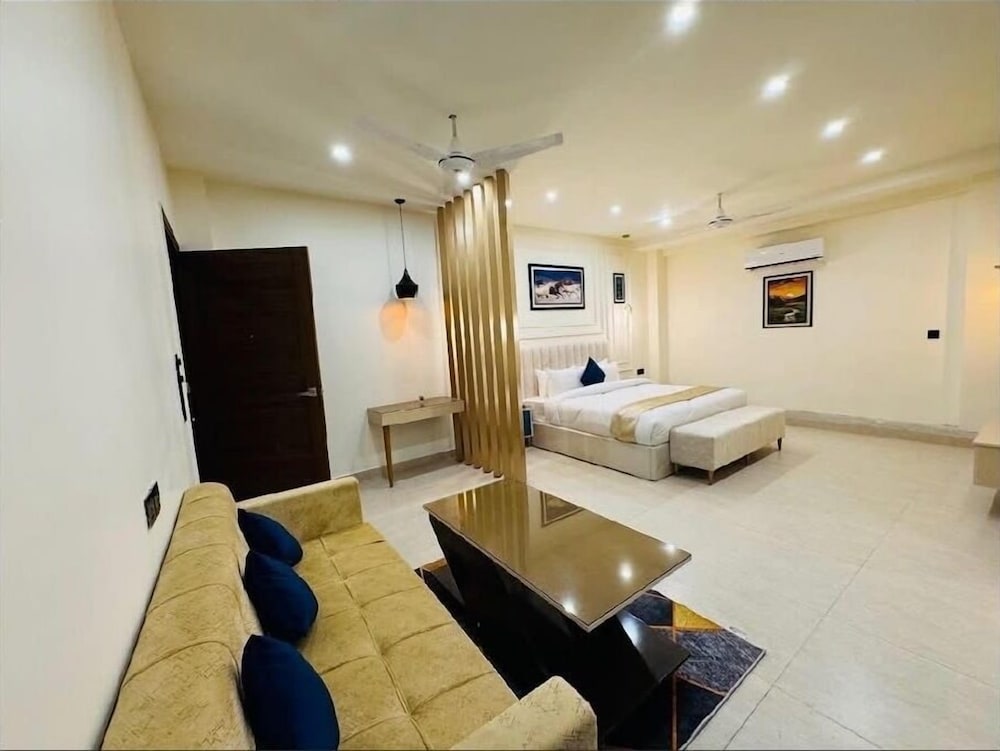 Presidential Suite, City View
