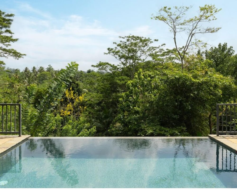 Jungle Pool Villa - Veralu