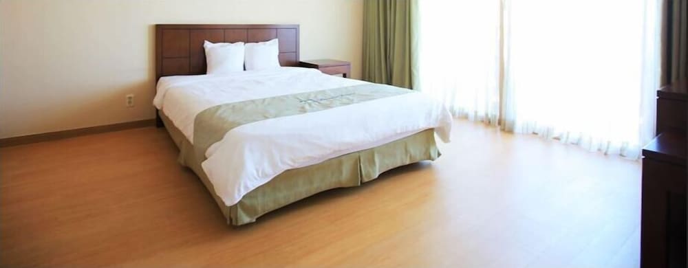 Family Condo, 2 Bedrooms, Non Smoking, Beach View (36 Type)