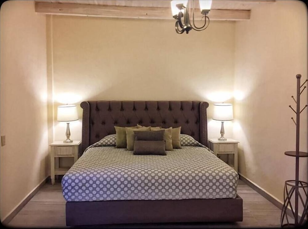 Basic Room photo 2