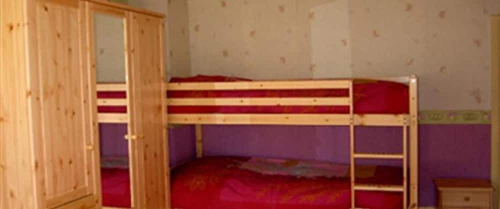Quadruple Room, Mountain View photo 2