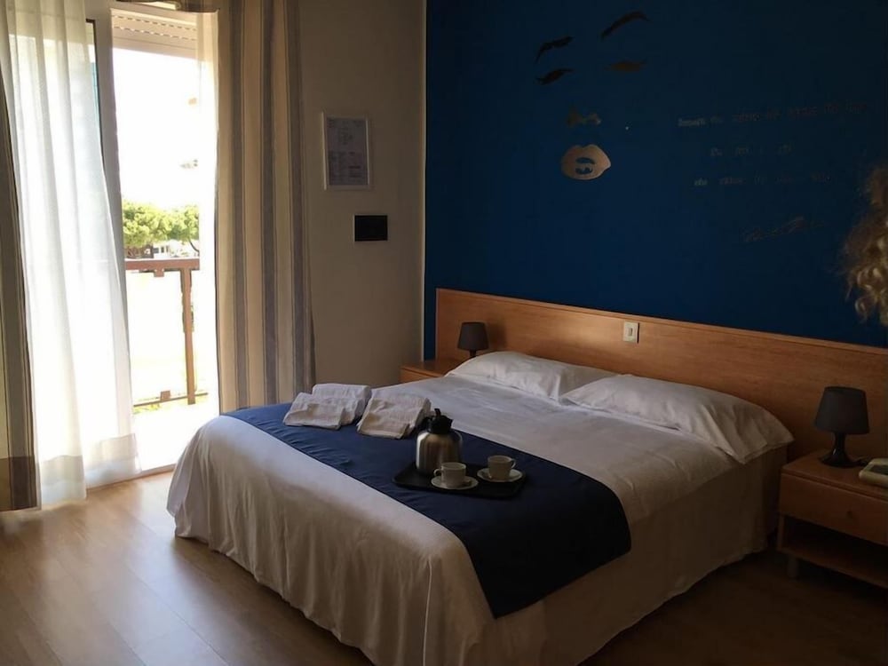 Classic Double or Twin Room, Terrace, City View
