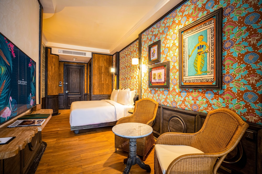 Grand Deluxe Room - King Bed - Photo 2