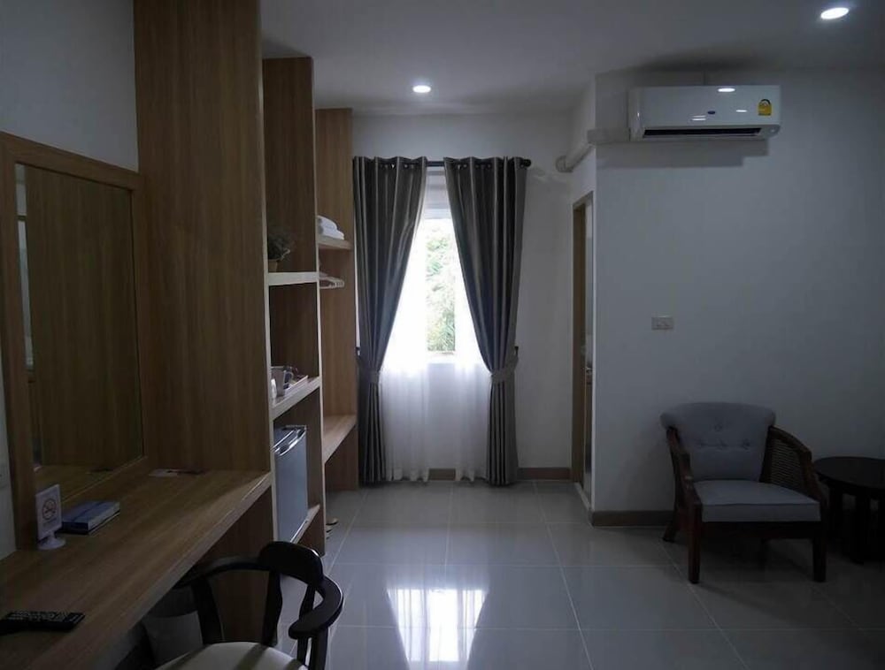 Superior Room, 1 Bedroom - Photo 8