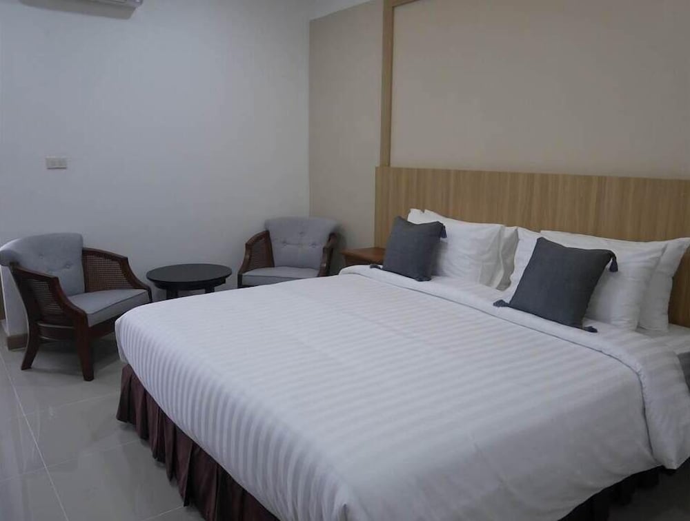 Superior Room, 1 Bedroom - Photo 2