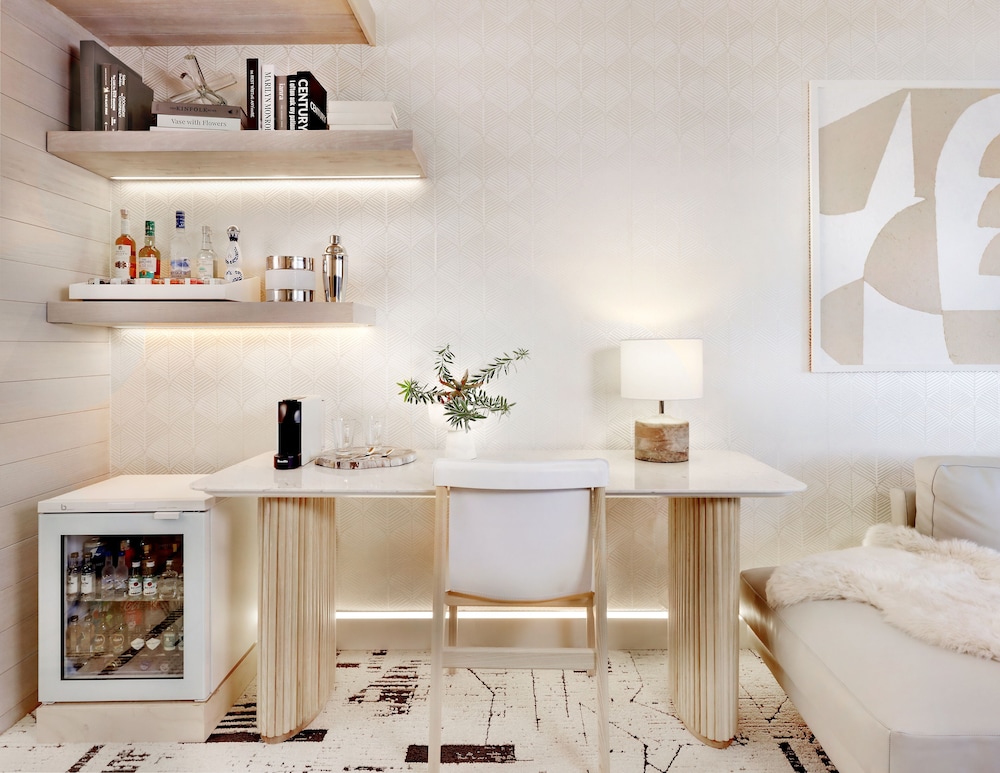 Signature Suite photo 2