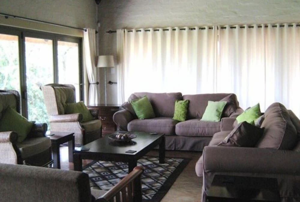 Family Bungalow, 3 Bedrooms (Fish Eagle Lodge) photo 1