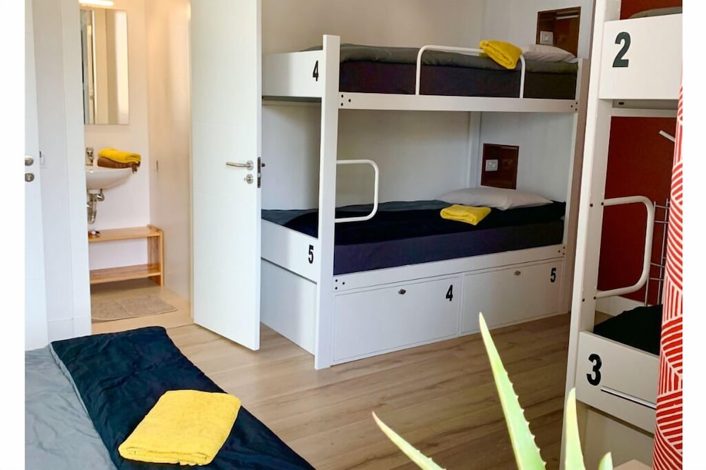 Shared Dormitory, Women only (Teror)