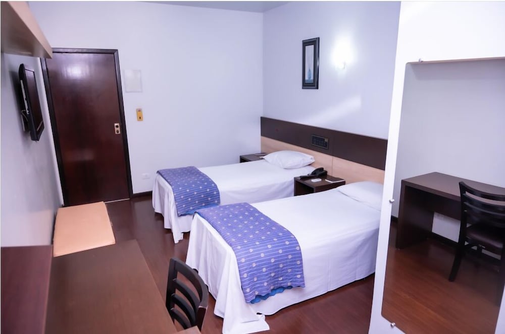 Deluxe Twin Room photo 1