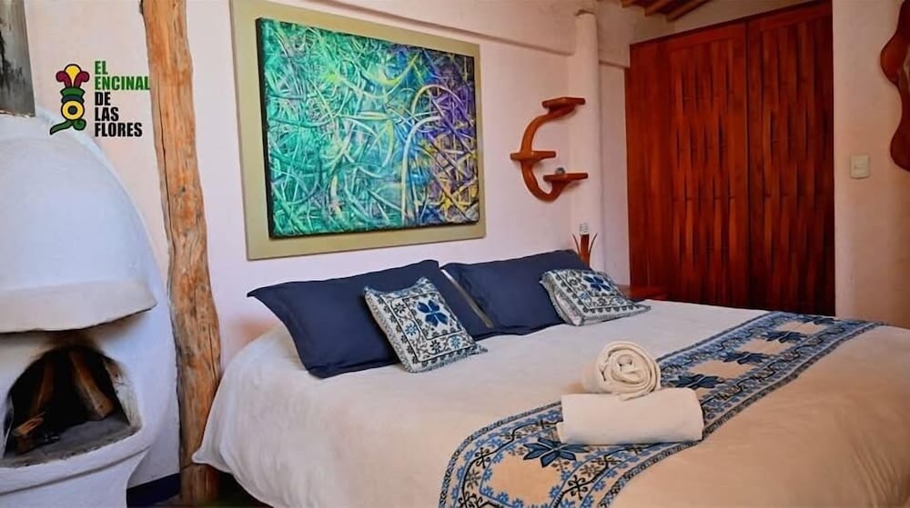 Deluxe Suite, Balcony