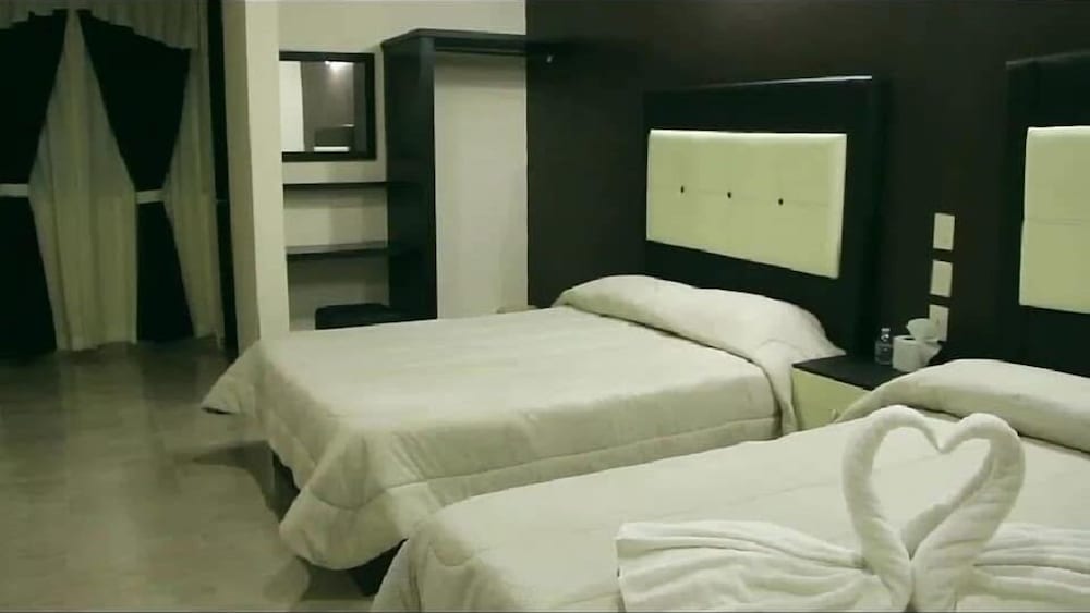 Comfort Triple Room, City View