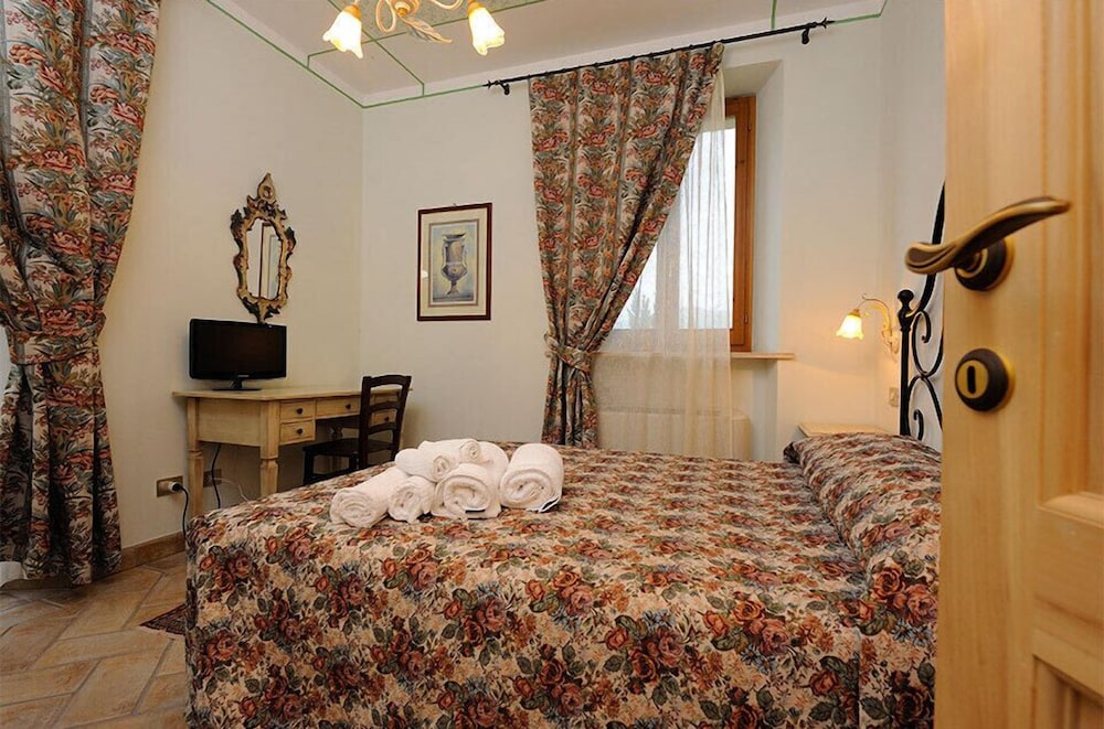 Family Quadruple Room photo 1
