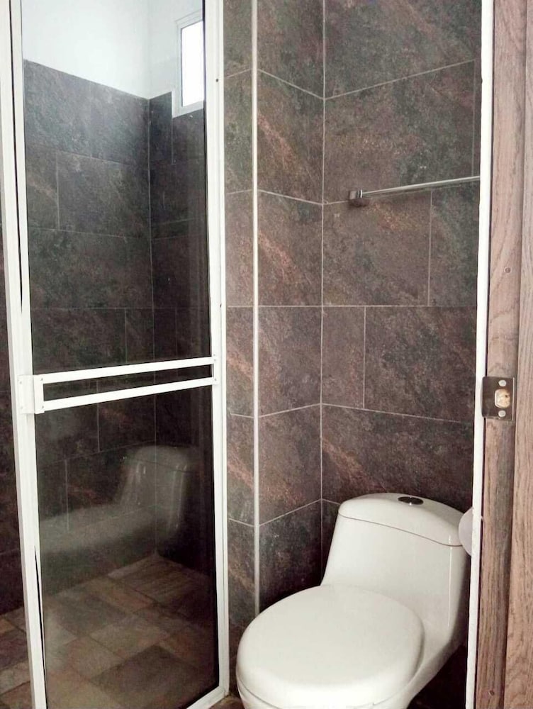 Deluxe Triple Room, Garden View photo 2