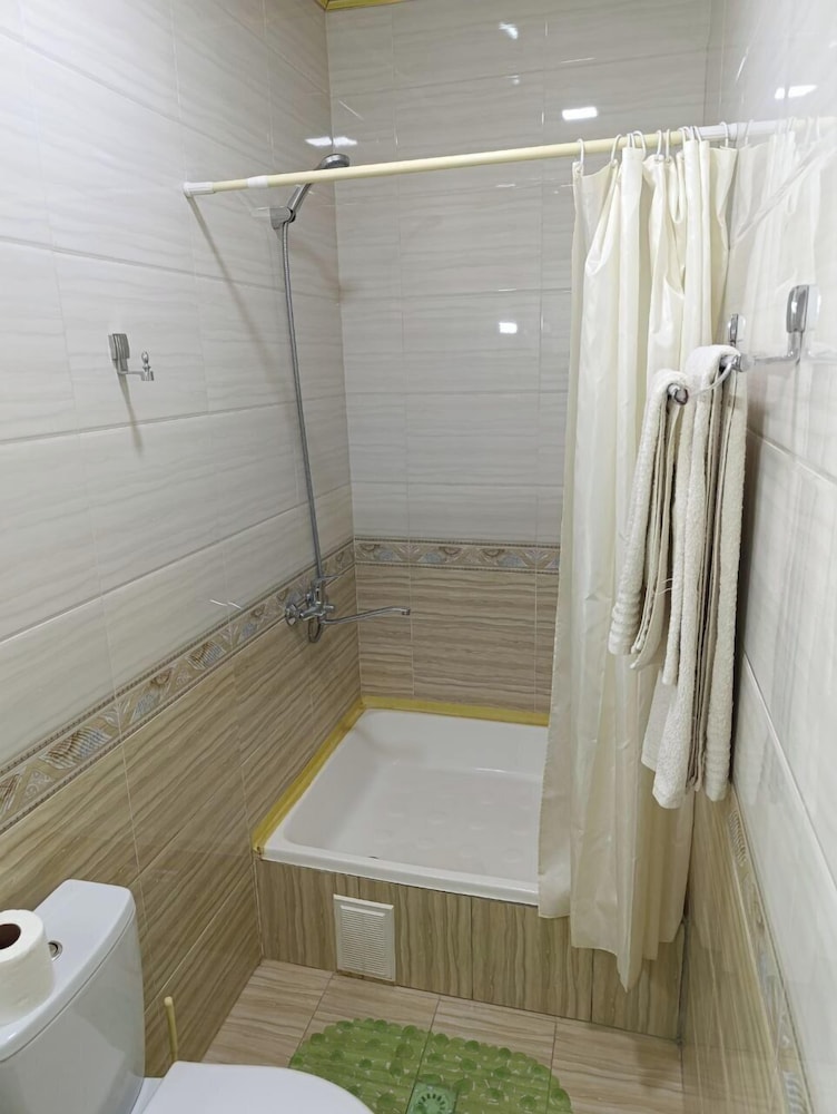 Standard Double or Twin Room, City View photo 2