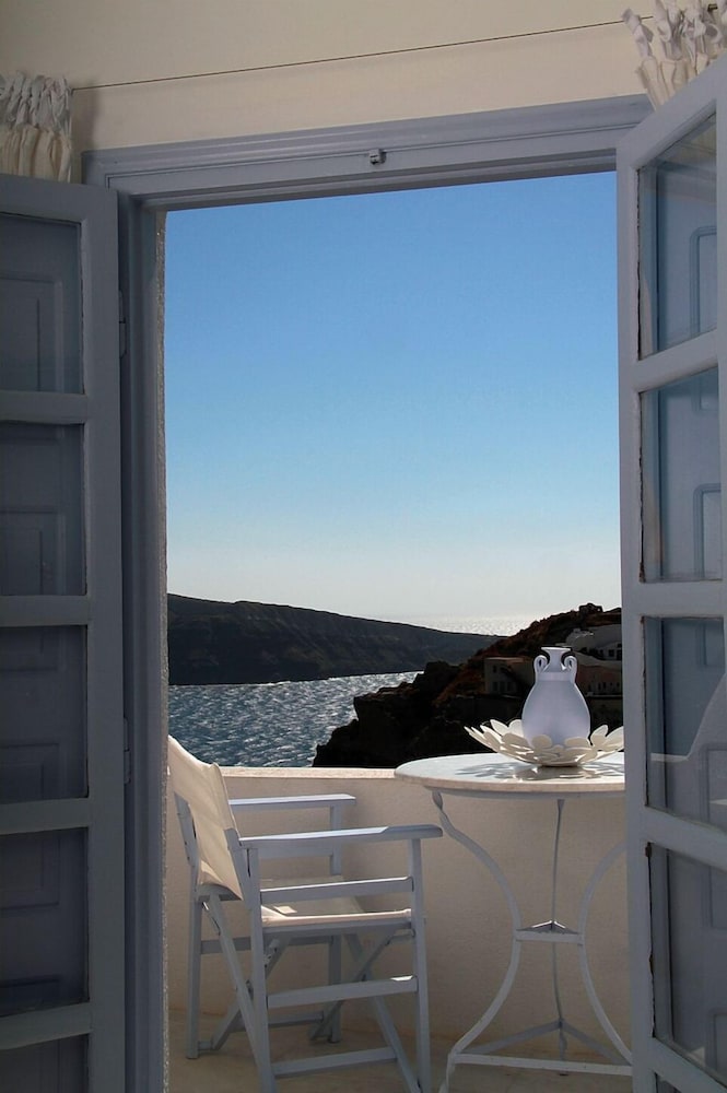 Superior Room, Sea View - Photo 3