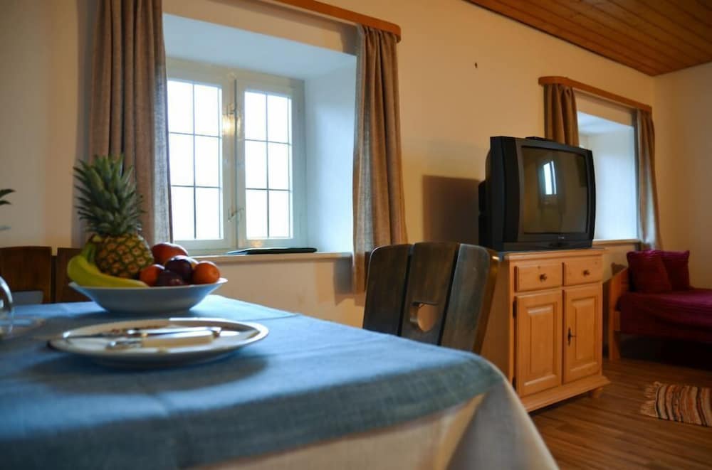 Double Room (Historical)