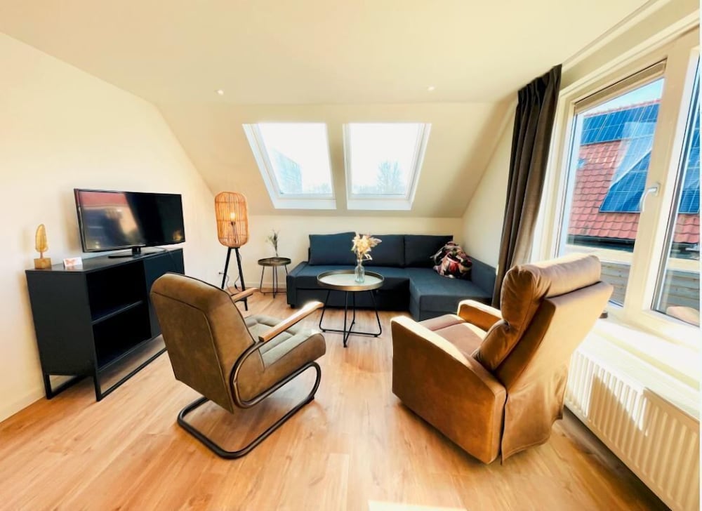 Apartment (Oranjetipje) photo 1