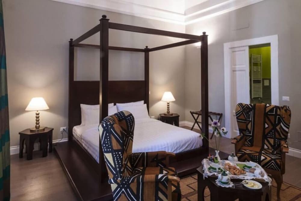 Elite Double Room, 1 Queen Bed photo 2