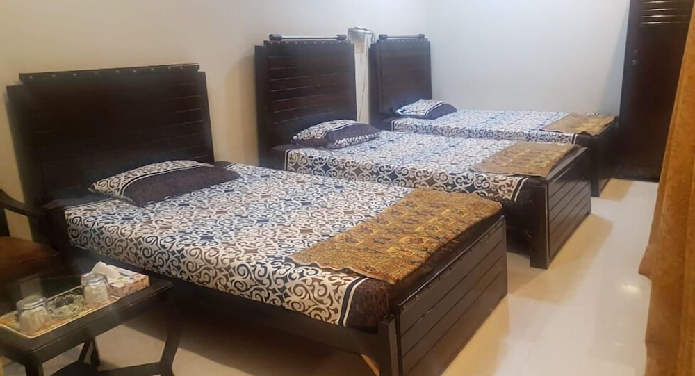 Standard Triple Room photo 3