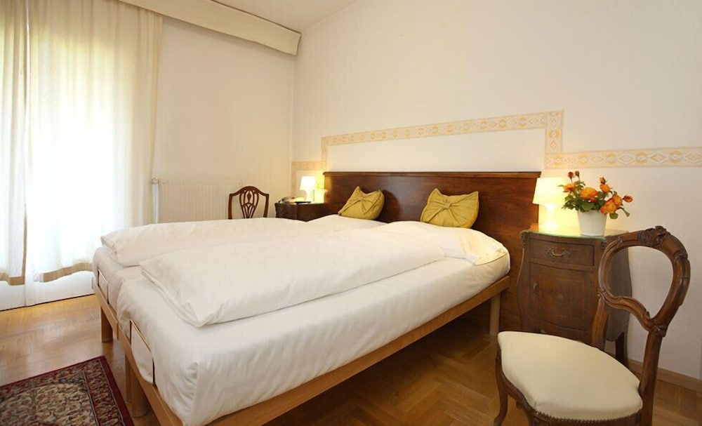 Standard Double or Twin Room photo 1
